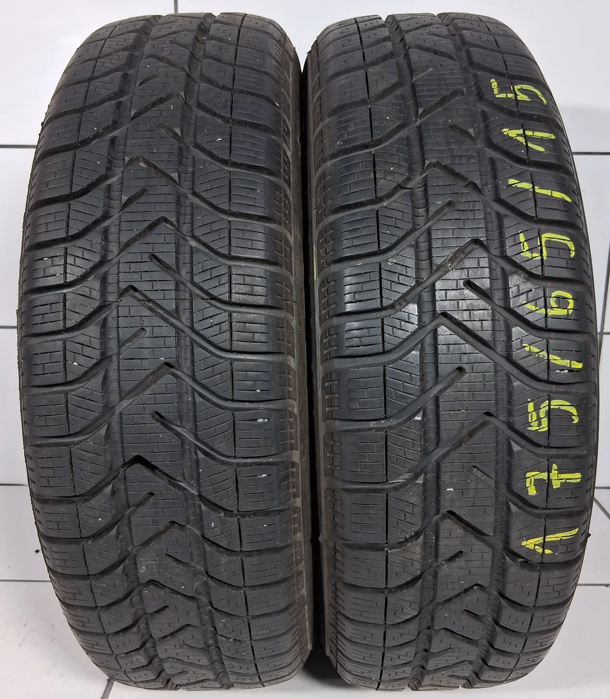PIRELLI WINTER 210 SNOWCONTROL SERIE III 175/65R15 88H [2022] 8MM OPONY UŻYWANE, zdjęcie 1