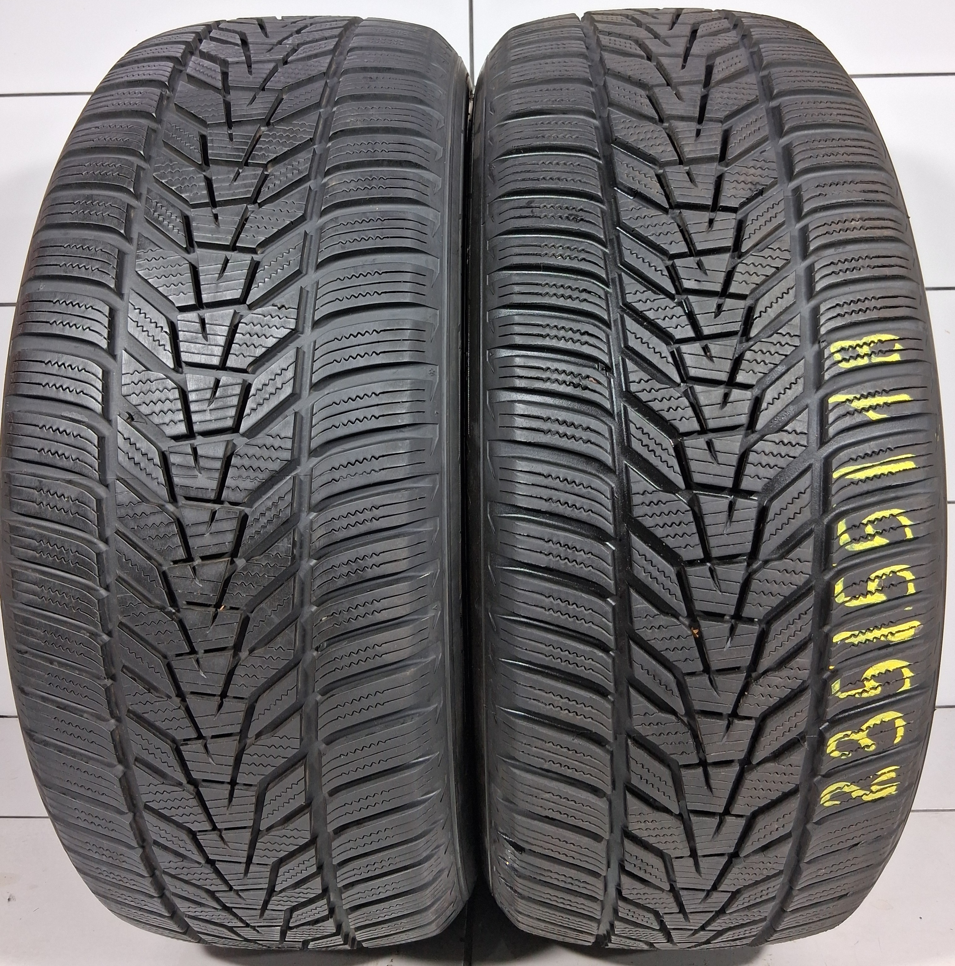 HANKOOK WINTER I*CEPT EVO3 X 235/55R18 104V XL [2024] 7,5MM OPONY UŻYWANE, zdjęcie 1