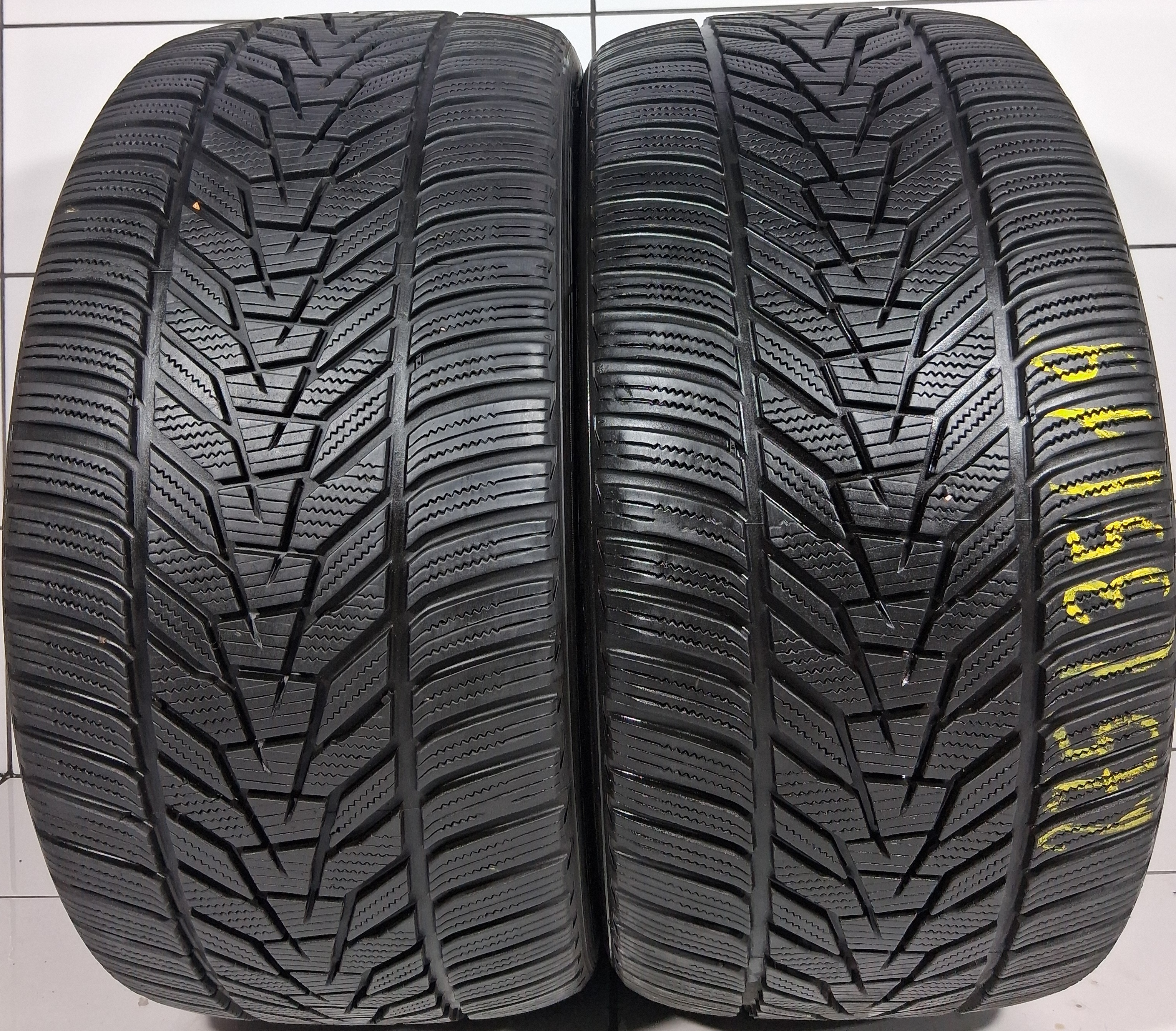 HANKOOK WINTER I*CEPT EVO3 275/35R19 100V XL [2022] 7,5MM OPONY UŻYWANE, zdjęcie 1