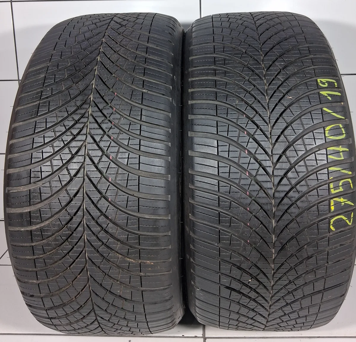GOODYEAR VECTOR 4SEASONS GEN-3 275/40R19 105H XL [2025] 8MM OPONY UŻYWANE, zdjęcie 1