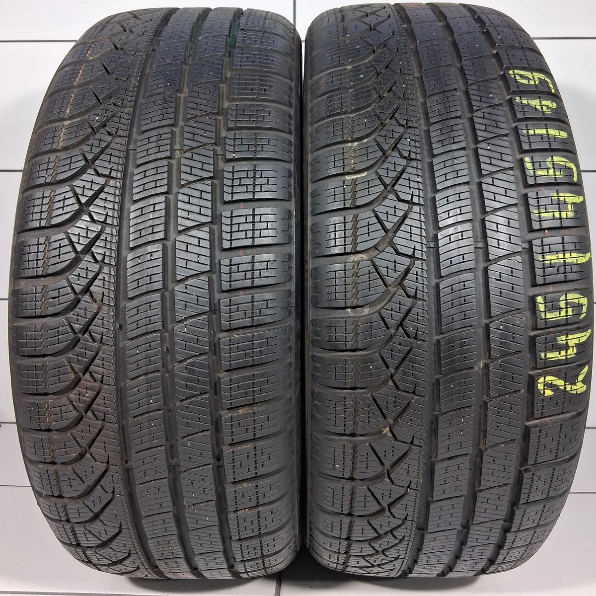 PIRELLI P ZERO WINTER 245/45R19 102H XL [2025] 7,5MM OPONY UŻYWANE, zdjęcie 1