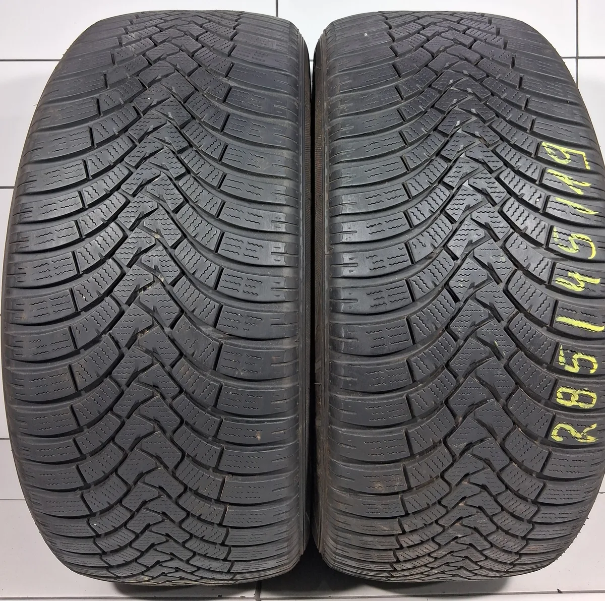 FALKEN EUROWINTER HS01SUV 285/45R19 111V XL [2018] 7MM OPONY UŻYWANE, zdjęcie 1