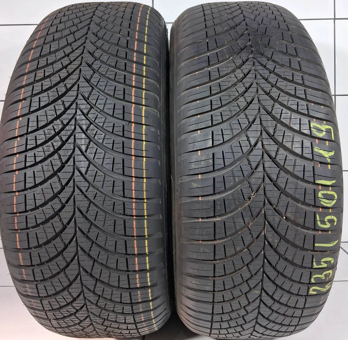 GOODYEAR VECTOR 4SEASONS GEN-3 235/50R19 103W XL [2023] 8MM OPONY UŻYWANE, zdjęcie 1