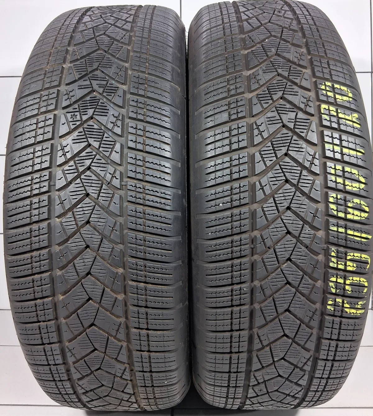 GOODYEAR ULTRA GRIP PERFORMANCE + 235/60R20 108H XL [2024] 7,5MM OPONY UŻYWANE, zdjęcie 1