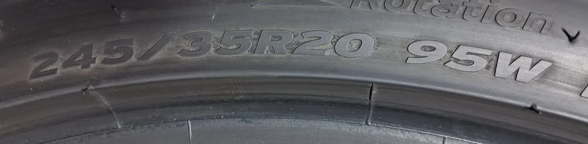 HANKOOK WINTER I*CEPT EVO3 245/35R20 95W XL [2023] 7,5MM OPONY UŻYWANE, zdjęcie 1