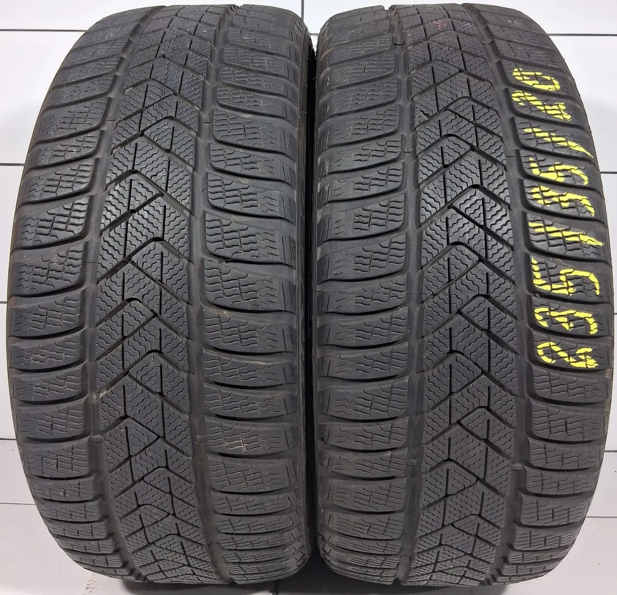 PIRELLI WINTER SOTTOZERO 3 245/35R20 92W XL [2023] 6,5MM OPONY UŻYWANE, zdjęcie 1
