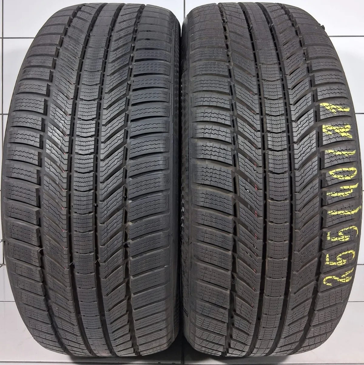 CONTINENTAL WINTERCONTACT TS 870 P 255/40R21 102T XL [2024] 8,5MM OPONY UŻYWANE, zdjęcie 1