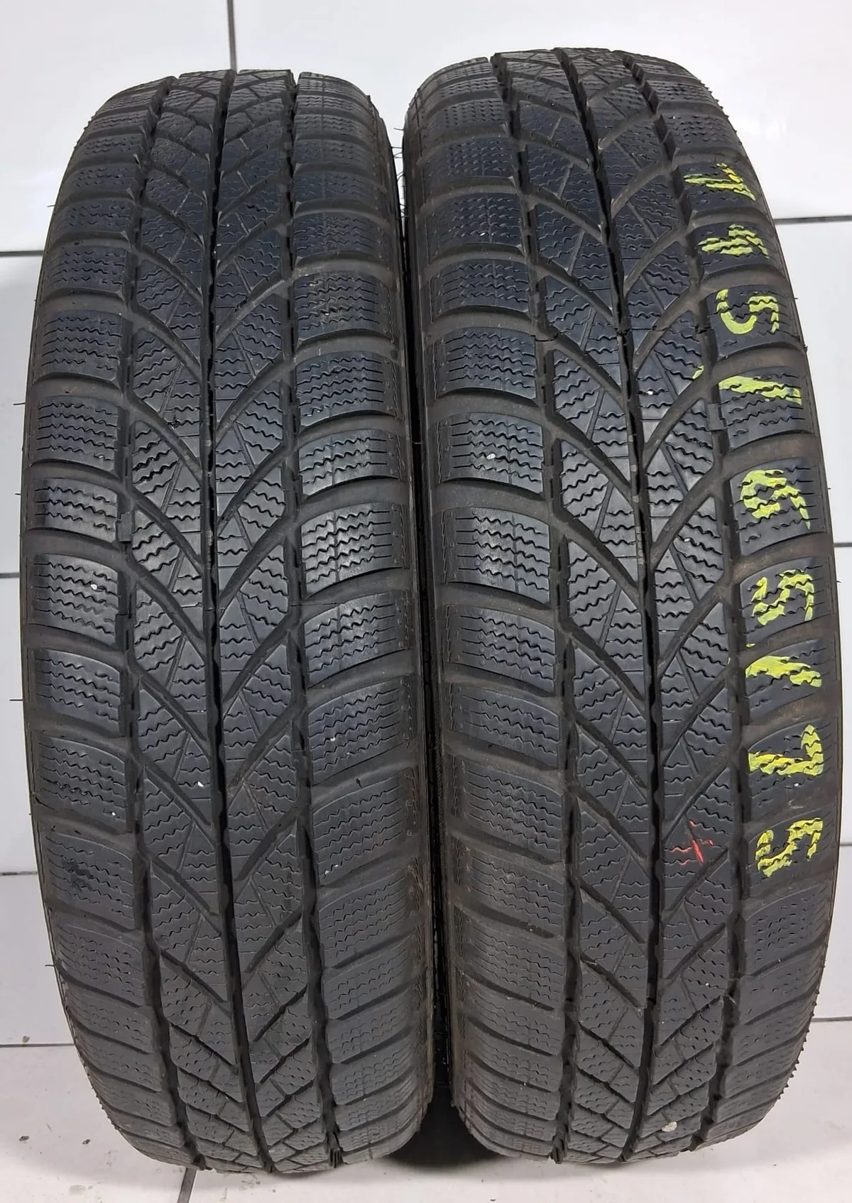 MAXXIS ARCTICTREKKER 145/65R15 72T [2024] 7MM OPONY UŻYWANE, zdjęcie 1