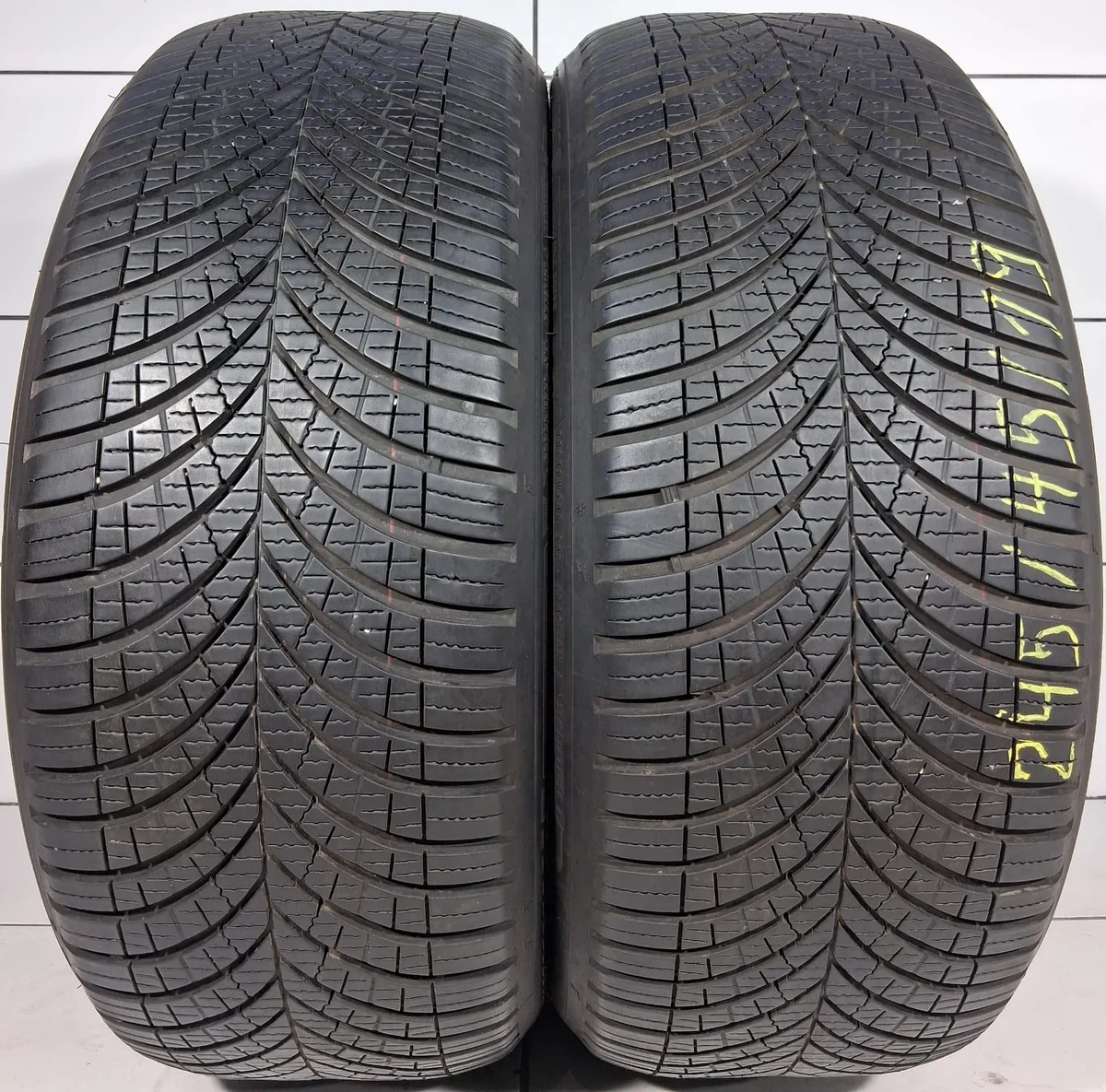 GOODYEAR VECTOR 4SEASONS GEN-3 245/45R19 102H XL [2024] 6,5MM OPONY UŻYWANE, zdjęcie 1