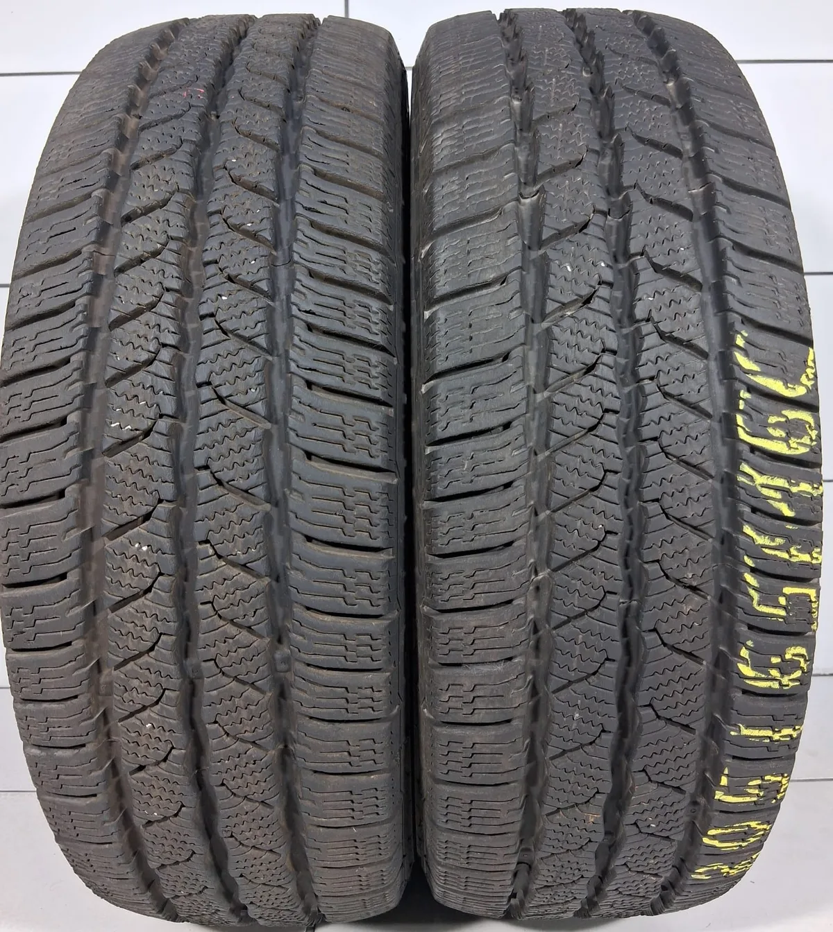 CONTINENTAL VANCONTACT WINTER 205/65R16C 107/105T [2024] 10MM OPONY UŻYWANE, zdjęcie 1