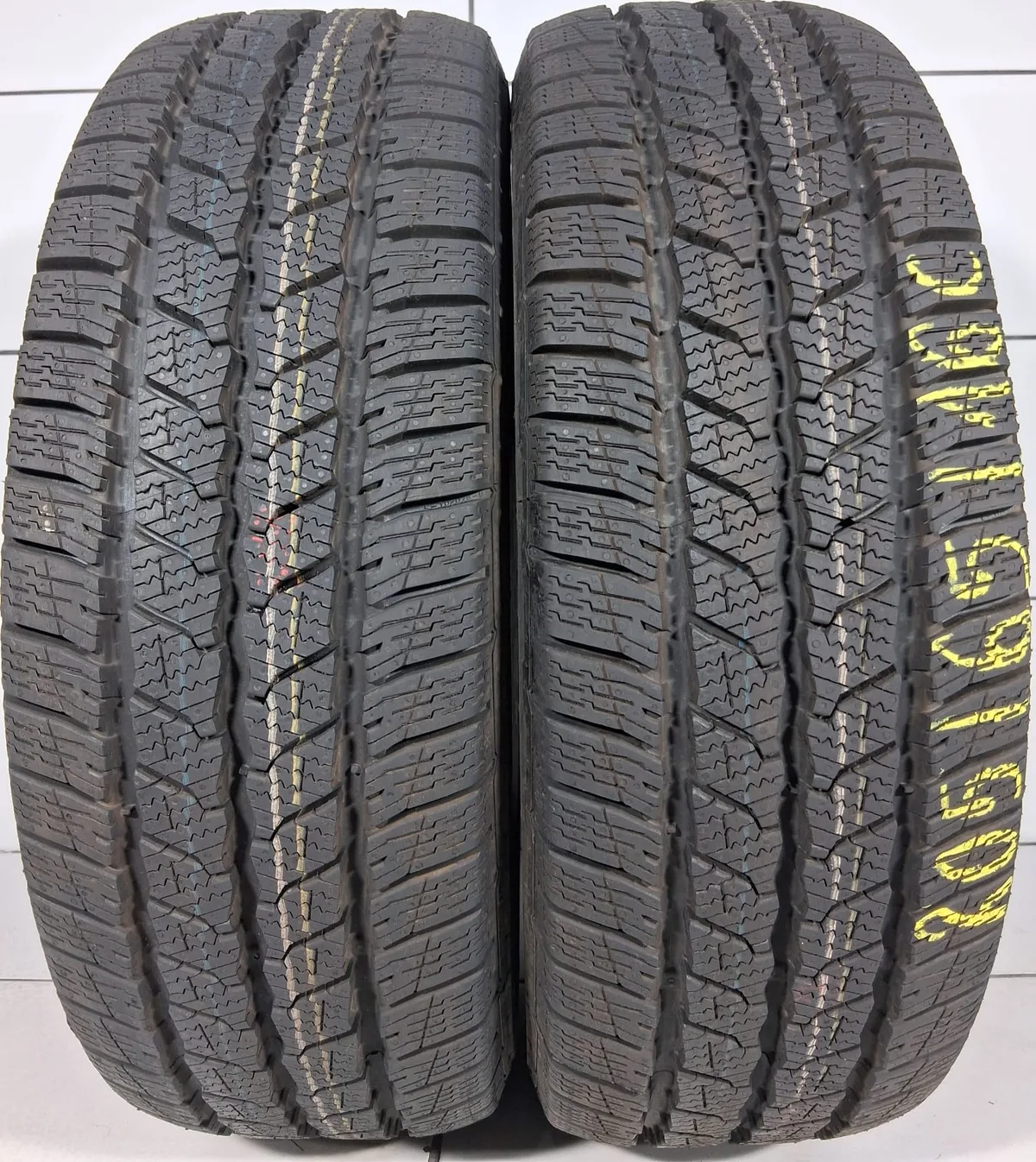 CONTINENTAL VANCONTACT WINTER 205/65R16C 107/105T [2023] 11MM OPONY NOWE, zdjęcie 1