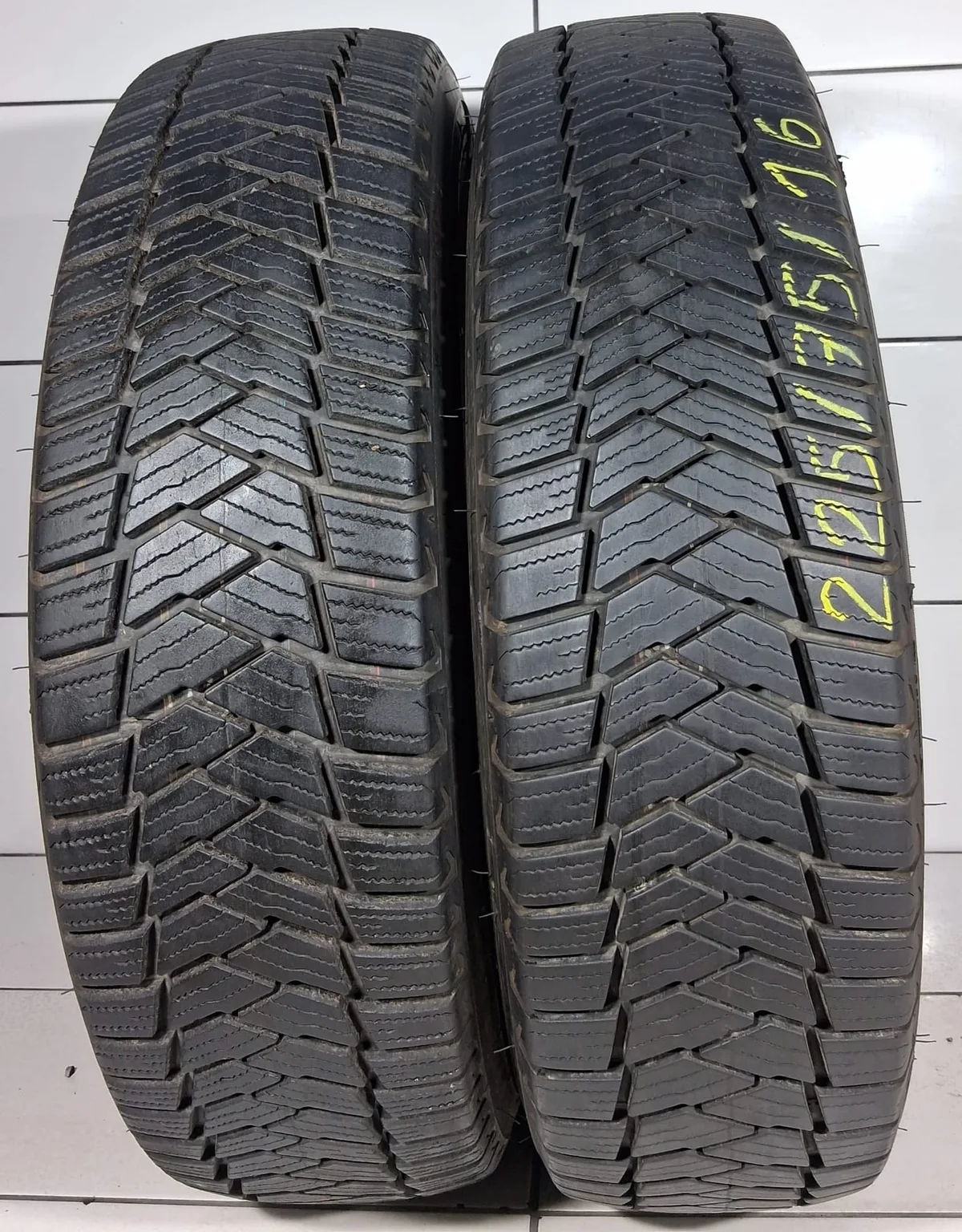 BRIDGESTONE DURAVIS ALL SEASON 225/75R16C 121/120R [2020] 9MM OPONY UŻYWANE, zdjęcie 1
