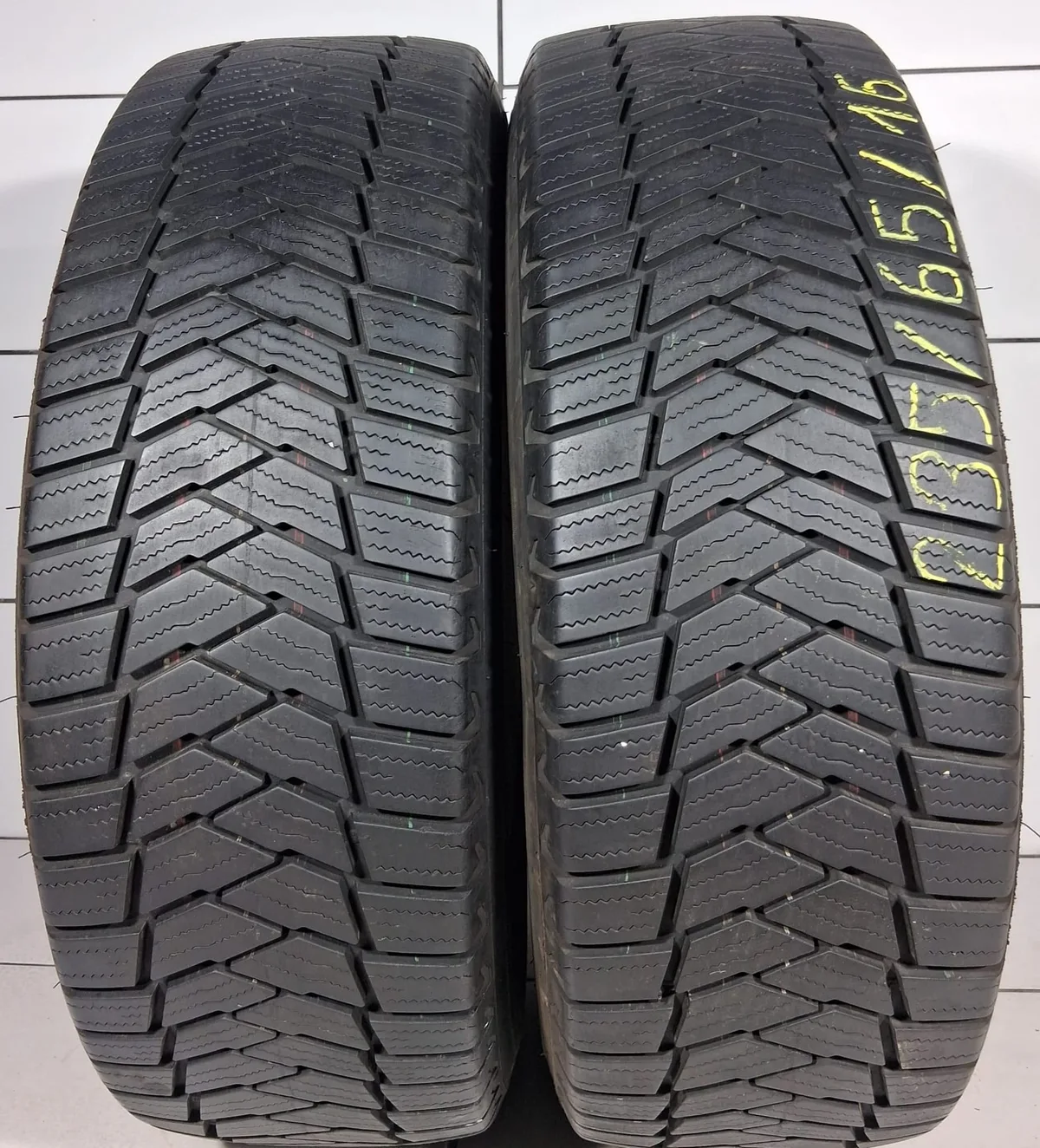 BRIDGESTONE DURAVIS ALL SEASON 235/65R16C 121/119R [2021] 8MM OPONY UŻYWANE, zdjęcie 1