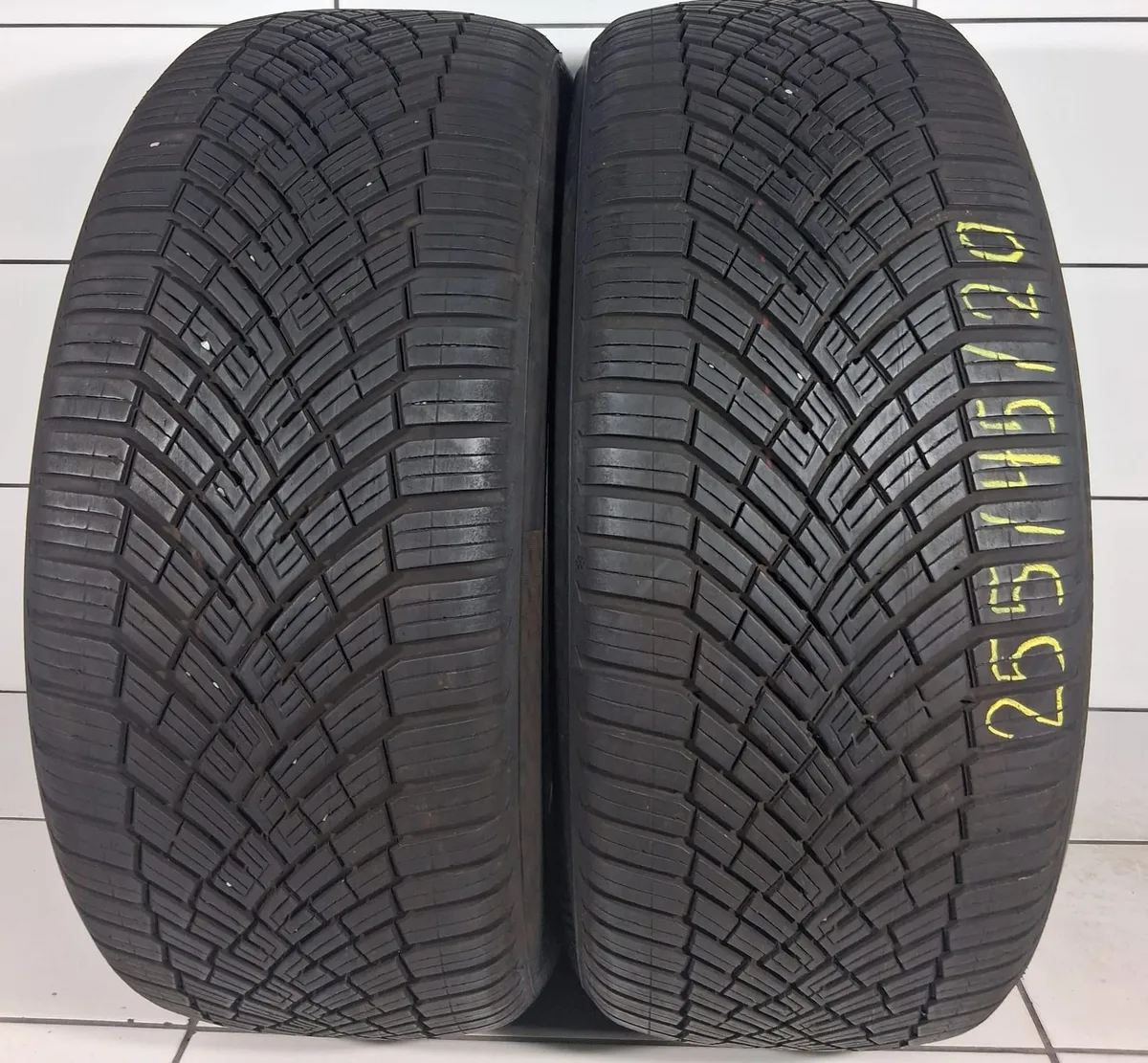 CONTINENTAL ALLSEASONCONTACT 2 255/45R20 105W XL [2025] 7MM OPONY UŻYWANE, zdjęcie 1