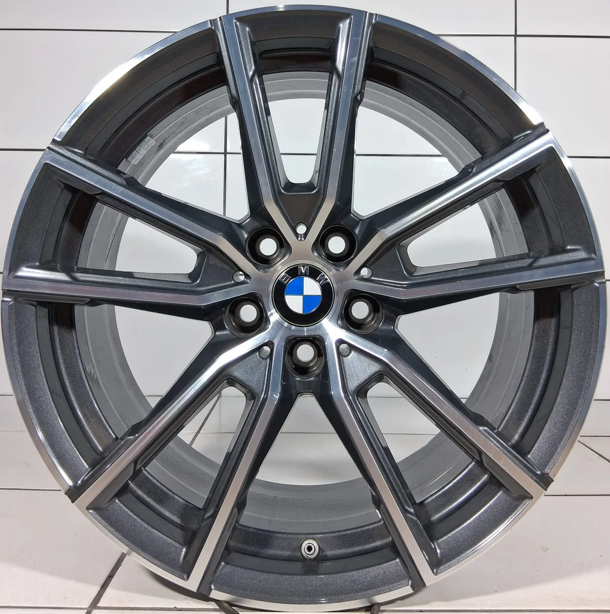 FELGI UŻYWANE BMW 18" 3 G20 G21, 2 G42, 4 G22 G23 6883522 STYLING 780 5X112 ET25 [4], zdjęcie 1