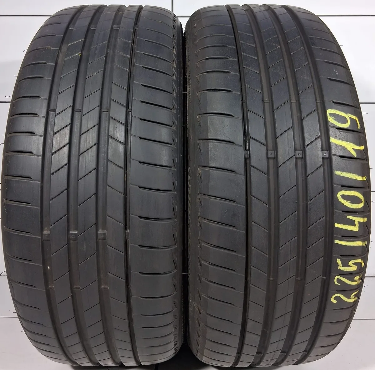 BRIDGESTONE TURANZA T005 225/40R19 93Y XL [2020] 6,5MM OPONY UŻYWANE, zdjęcie 1