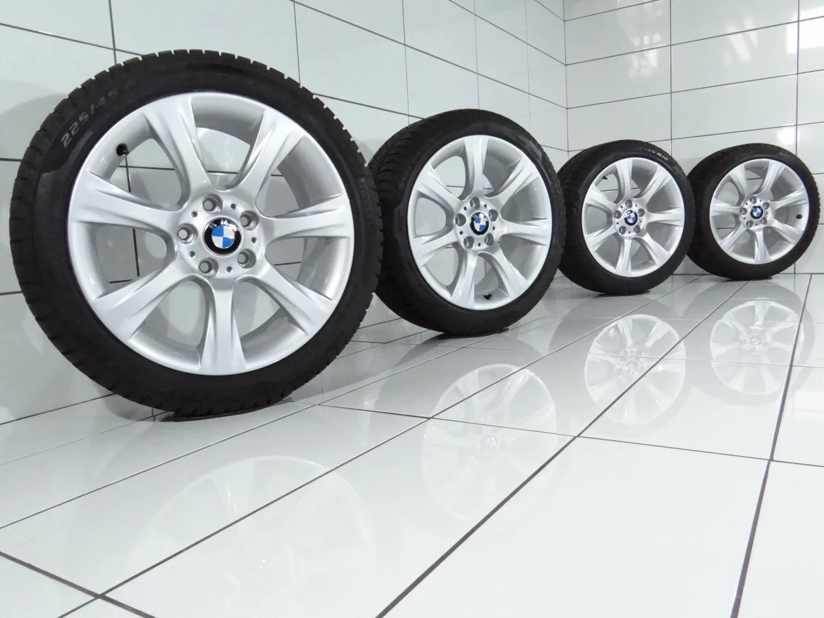 PIRELLI Winter Sottozero 3 225/45R18 95 H BMW 3 F30, F31 F34 GT, 4 F33, F36, zdjęcie 1