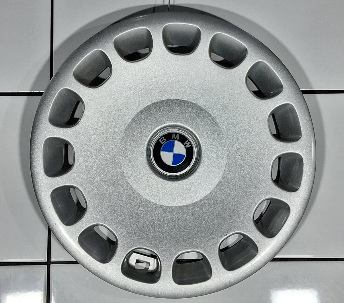ORYGINALNY KOŁPAK 15" BMW e39, zdjęcie 1