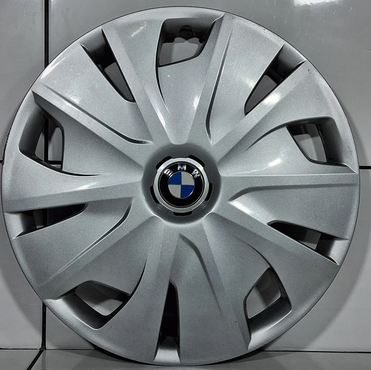 ORYGINALNY KOŁPAK 16' BMW 2 F40 F45 F47 F20 F21, zdjęcie 1