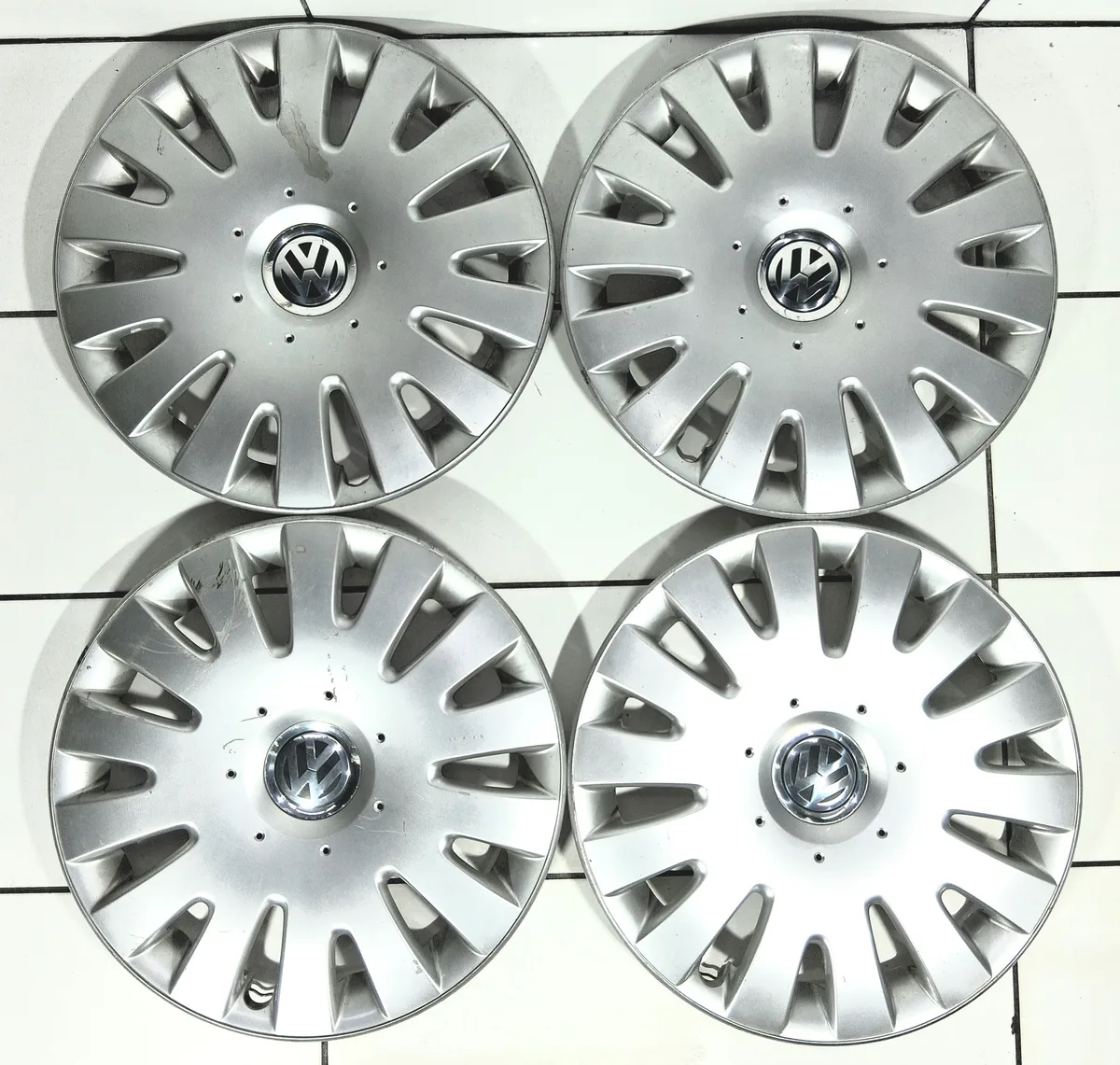 ORYGINALNE KOŁPAKI 16' Volkswagen Jetta, Rabbit, Golf MK5, Touran 1K0601147G, zdjęcie 1