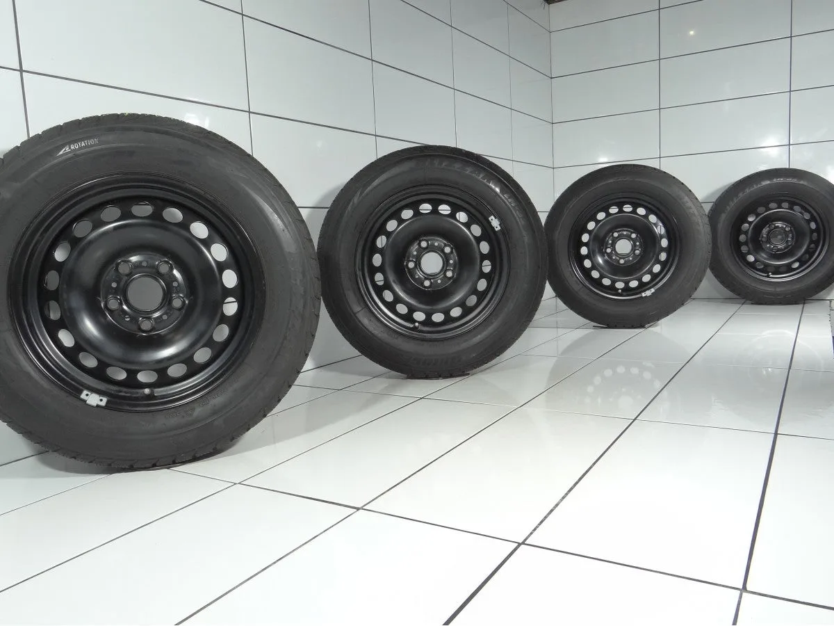 KOŁA UŻYWANE Volkswagen OE 5Q0601027L/N VW GOLF VII GOLF 7 5x112 ET43 195/65R15 91H [2014] 7MM Czarny, zdjęcie 1